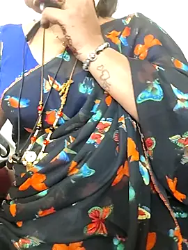 gaurika18 online show from November 1, 2025, 5:25 am