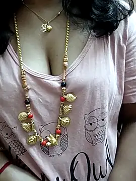 gaurika18 online show from March 10, 2025, 11:06 pm