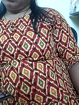 gaurika18 online show from October 17, 2025, 5:04 pm