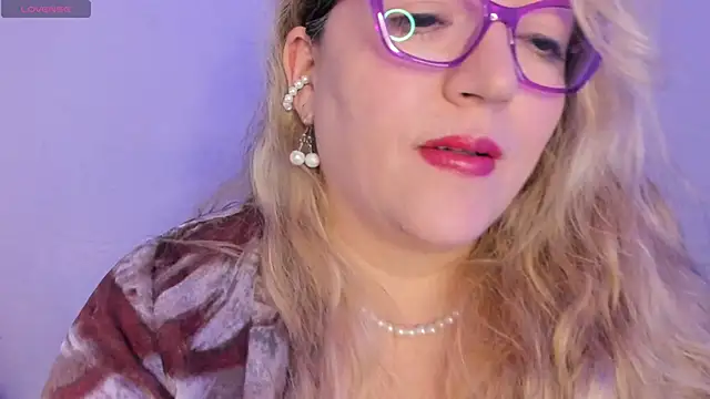 Naty Mature  online show from February 21, 2026, 5:48 pm