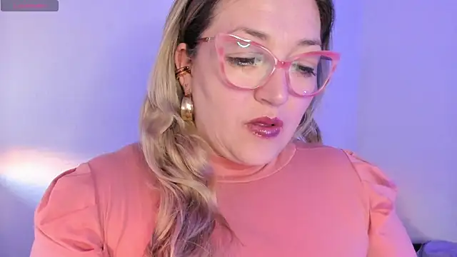 Naty Mature  online show from March 26, 2026, 6:17 pm