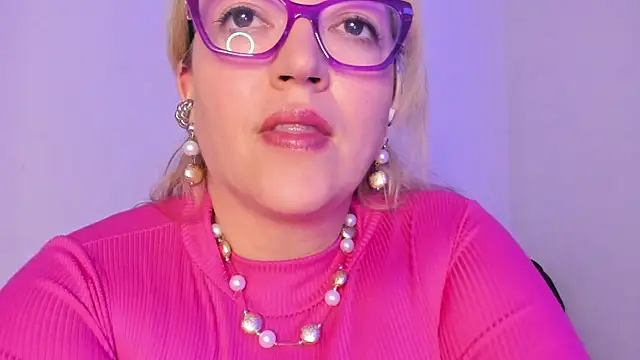 Snapshot of Naty_Mature_ chatting on October 21, 2025, 9:58 pm Naty Mature online show from October 21, 2025, 9:58 pm