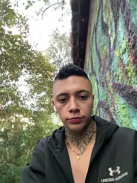 Snapshot of _PhillipBrown chatting on September 10, 2025, 11:31 am PhillipBrown online show from September 10, 2025, 11:31 am