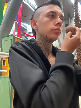 Snapshot of _PhillipBrown chatting on February 22, 2025, 12:08 pm PhillipBrown online show from February 22, 2025, 12:08 pm