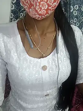 Snapshot of Miakhalifatamil chatting on February 25, 2025, 7:16 pm Miakhalifatamil online show from February 25, 2025, 7:16 pm