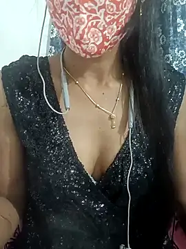 Snapshot of Miakhalifatamil chatting on February 8, 2025, 6:22 pm Miakhalifatamil online show from February 8, 2025, 6:22 pm