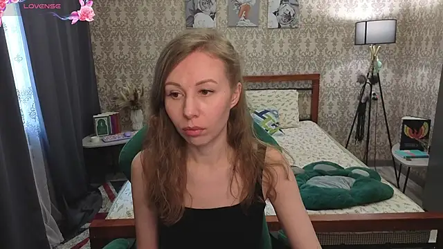 Snapshot of Lill_Mary chatting on March 2, 2026, 2:12 am Lill Mary online show from March 2, 2026, 2:12 am