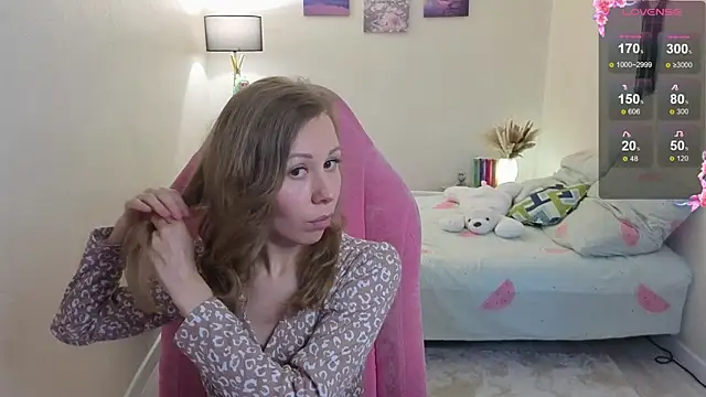 Lill Mary online show from October 16, 2025, 3:37 am