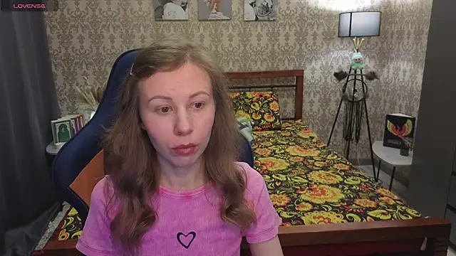 Snapshot of Lill_Mary chatting on February 5, 2026, 3:13 am Lill Mary online show from February 5, 2026, 3:13 am