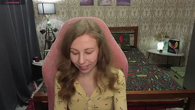 Snapshot of Lill_Mary chatting on February 1, 2026, 1:04 am Lill Mary online show from February 1, 2026, 1:04 am