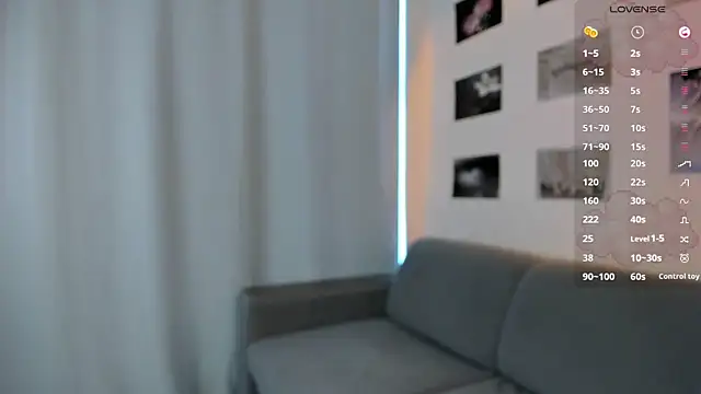 Snapshot of SofiaSimons chatting on March 15, 2025, 6:25 am SofiaSimons online show from March 15, 2025, 6:25 am