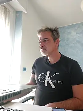 Marcolino183 online show from March 27, 2026, 8:22 am