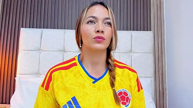 Snapshot of Mia_Malkovaa_ chatting on June 27, 2026, 5:08 pm Mia Malkovaa online show from June 27, 2026, 5:08 pm