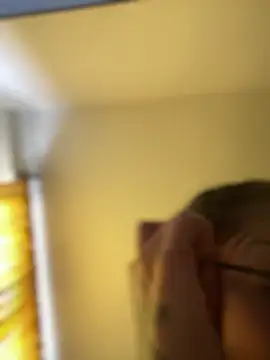 baby lizy online show from April 17, 2026, 5:27 pm