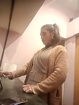 Snapshot of AlexandraMello29 chatting on December 4, 2024, 2:58 am AlexandraMello29 online show from December 4, 2024, 2:58 am