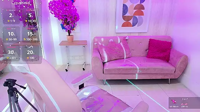 Gabby evanns online show from October 21, 2025, 11:53 am