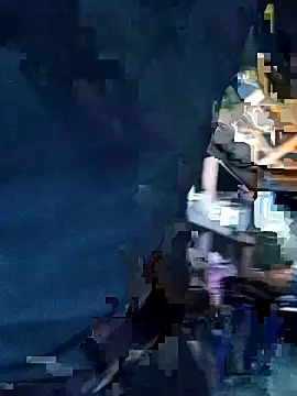 Snapshot of adre84s chatting on February 3, 2025, 5:14 pm adre84s online show from February 3, 2025, 5:14 pm