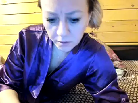 Snapshot of Cookiecutey chatting on November 14, 2025, 8:23 pm Cookiecutey online show from November 14, 2025, 8:23 pm