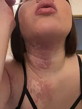 WhiteWomen online show from October 8, 2025, 11:05 pm