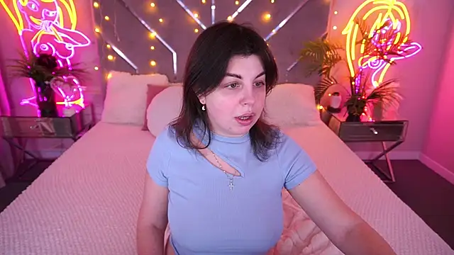 Snapshot of MirandaWong chatting on February 25, 2026, 5:29 am MirandaWong online show from February 25, 2026, 5:29 am