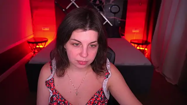 Snapshot of MirandaWong chatting on October 24, 2025, 5:17 am MirandaWong online show from October 24, 2025, 5:17 am