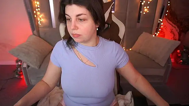 Snapshot of MirandaWong chatting on February 14, 2026, 6:35 am MirandaWong online show from February 14, 2026, 6:35 am