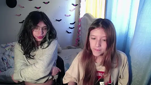 BRIAR AND BLAIR online show from September 10, 2025, 4:28 pm