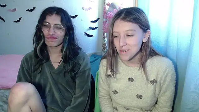 BRIAR AND BLAIR online show from October 17, 2025, 4:20 pm