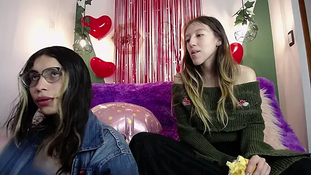 BRIAR AND BLAIR online show from February 19, 2025, 2:33 pm