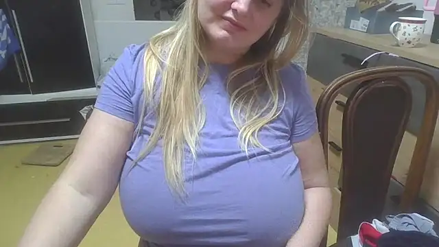 Meliss Official9 online show from February 10, 2026, 12:20 am