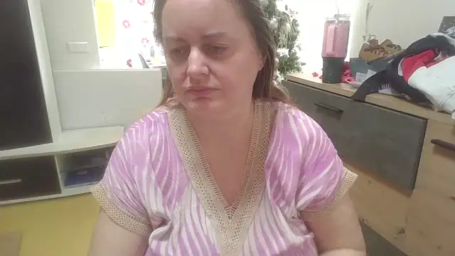 Meliss Official9 online show from February 1, 2026, 9:18 am