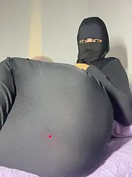 MARYADSUARD online show from January 16, 2026, 5:00 am