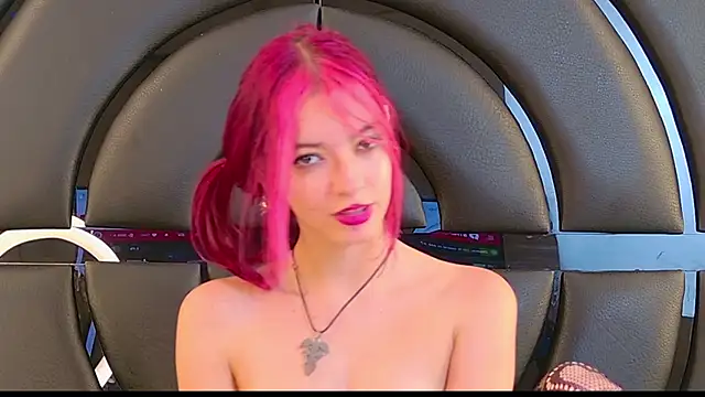 ElizabetthKitty online show from January 31, 2025, 1:22 am