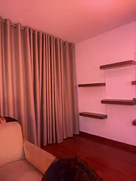 Alice Biel online show from April 3, 2026, 11:22 pm