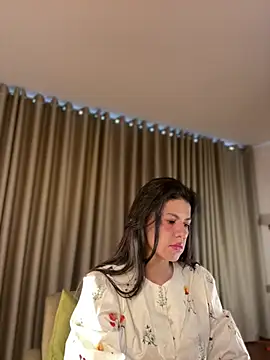 Alice Biel online show from July 16, 2026, 3:31 pm