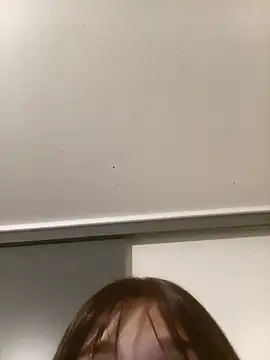 bbferlinaa online show from February 5, 2026, 3:13 am