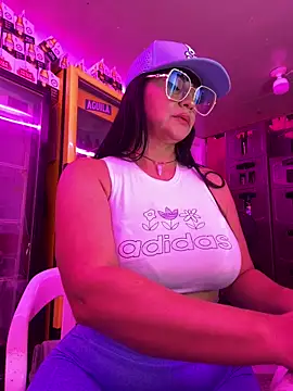 Snapshot of Hot_beauty__ chatting on February 20, 2026, 6:26 am Hot beauty online show from February 20, 2026, 6:26 am