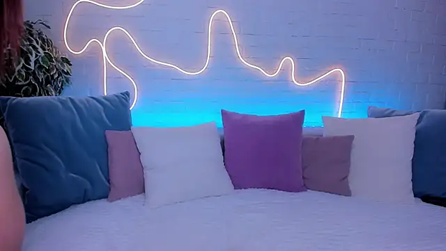 rossy babe  online show from October 10, 2025, 12:33 am