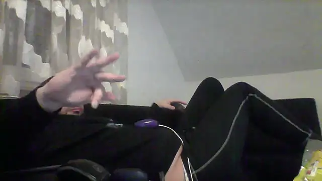 NewyorkDimi online show from March 18, 2025, 2:51 am