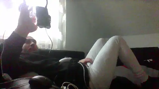 Snapshot of NewyorkDimi chatting on March 13, 2026, 6:18 am NewyorkDimi online show from March 13, 2026, 6:18 am