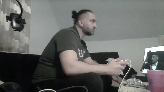 Snapshot of NewyorkDimi chatting on January 14, 2026, 6:50 am NewyorkDimi online show from January 14, 2026, 6:50 am