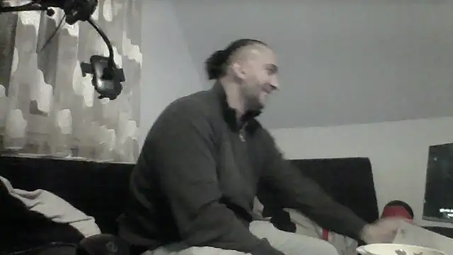 Snapshot of NewyorkDimi chatting on November 25, 2025, 1:06 am NewyorkDimi online show from November 25, 2025, 1:06 am