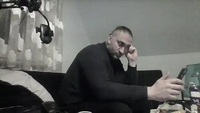 Snapshot of NewyorkDimi chatting on November 20, 2025, 12:55 am NewyorkDimi online show from November 20, 2025, 12:55 am