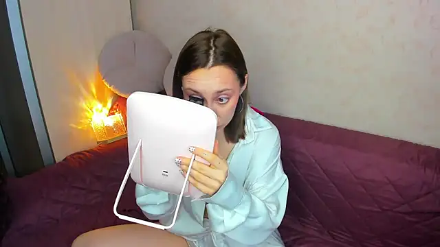 MelodyOfLovee online show from February 27, 2026, 3:18 am