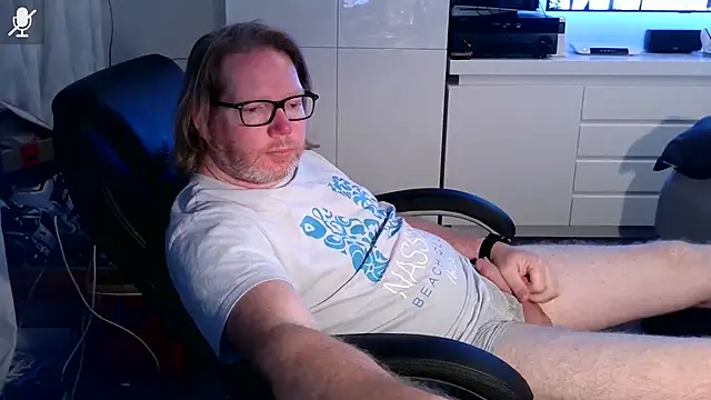 VSteph online show from September 13, 2025, 10:10 pm