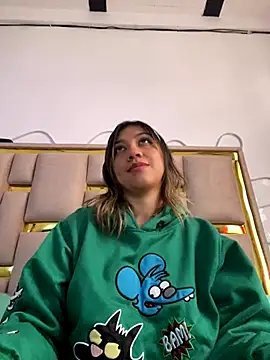 nina carther online show from October 15, 2025, 12:13 pm