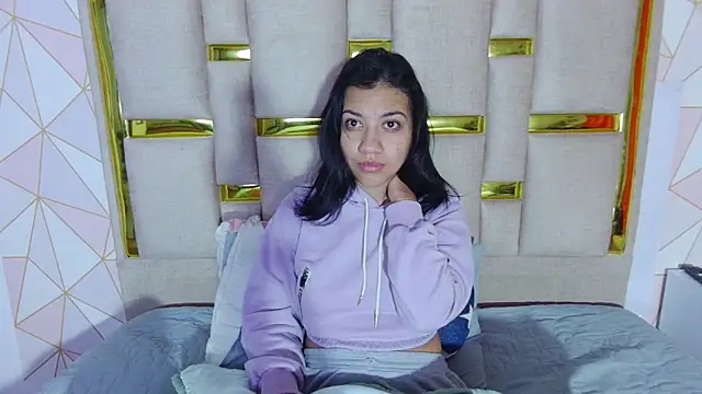 Snapshot of nina_carther chatting on February 4, 2026, 10:21 am nina carther online show from February 4, 2026, 10:21 am