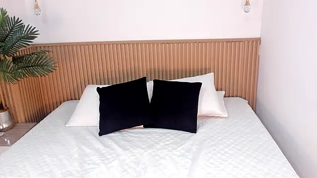Jasmin evano29 online show from April 30, 2026, 5:42 pm