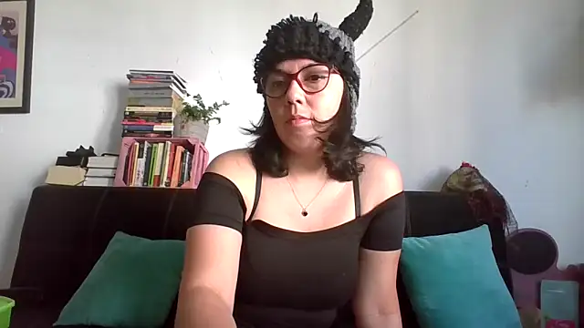 Tiramisu89 online show from November 11, 2025, 6:03 pm