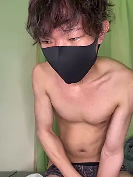 Snapshot of UKI06 chatting on December 10, 2024, 7:26 am UKI06 online show from December 10, 2024, 7:26 am